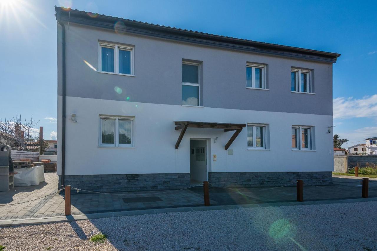 Apartments Pejakovic Vir Esterno foto